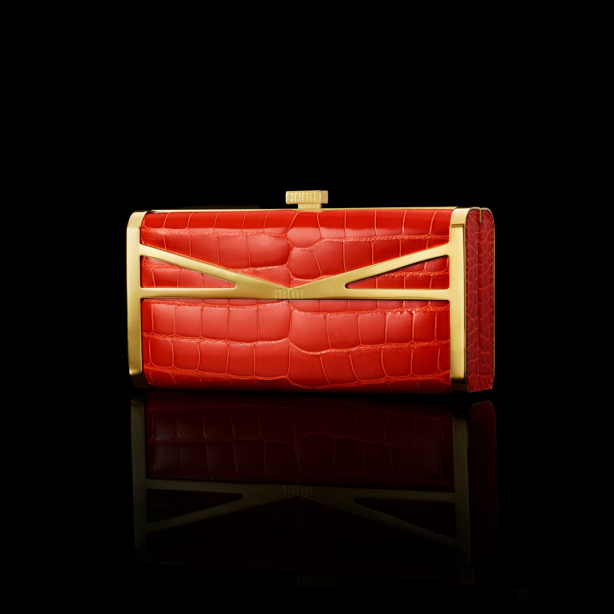 Stalvey bags are a supermodel favourite – Gigi Hadid carries Stalvey handbag